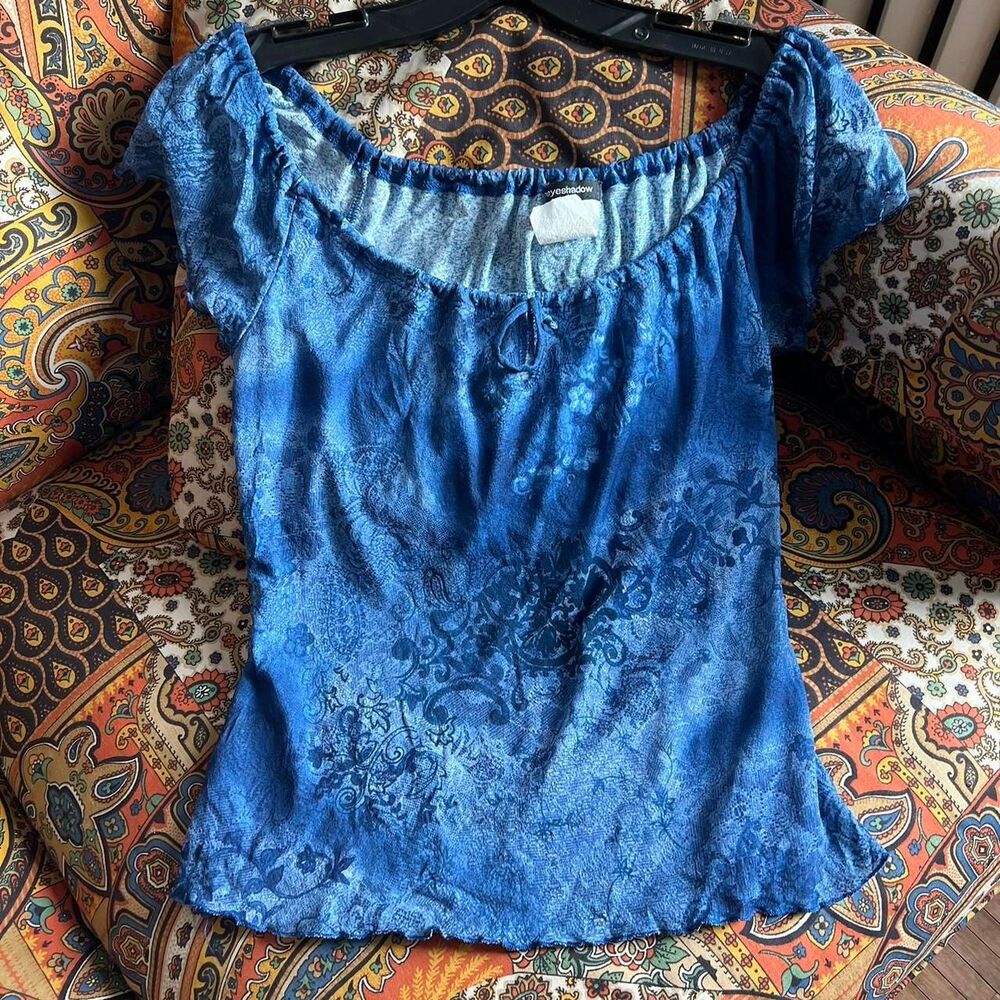 2000s Eyeshadow blue off the shoulder top 🏹